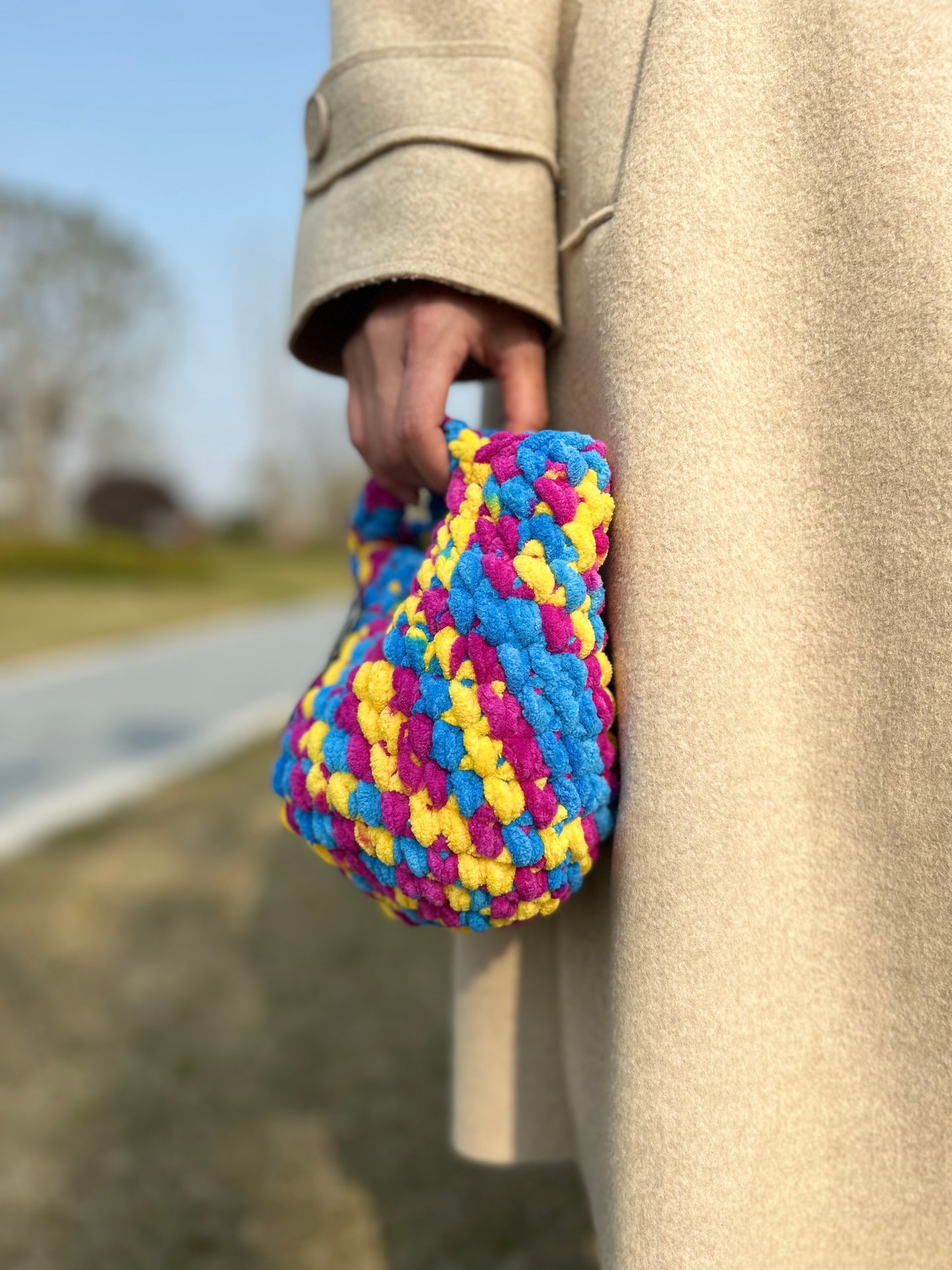Loop Studio handcrafted bag - rope loop tote